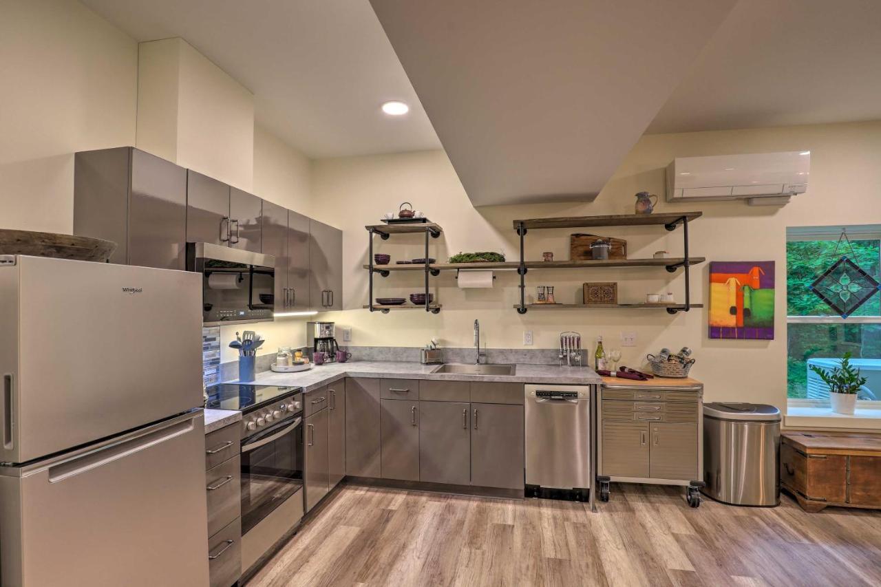 First-Floor Asheville Apartment Great Location! Luaran gambar